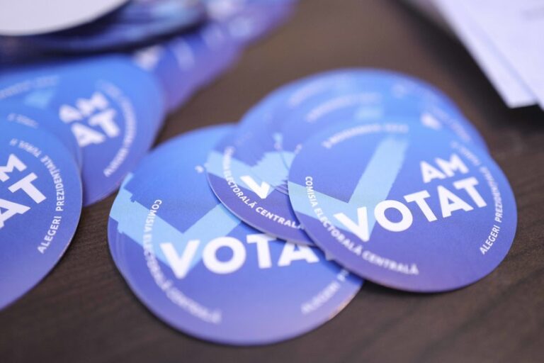В Британии и Германии сообщили о минировании участков на выборах президента Молдовы
