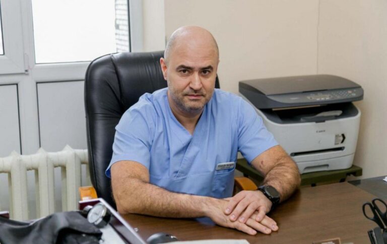 Известного бельцкого хирурга-уролога арестовали: пациенты готовят акцию протеста