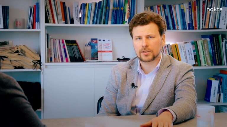 «Нужно больше диалога» — большое интервью с министром образования Молдовы Даном Перчуном