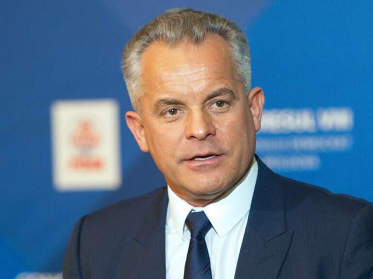 Плахотнюка нет в базе розыска на сайте Интерпола