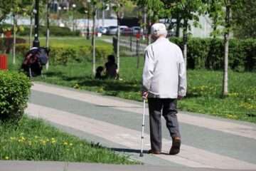 пенсия пенсионер весна город пособия