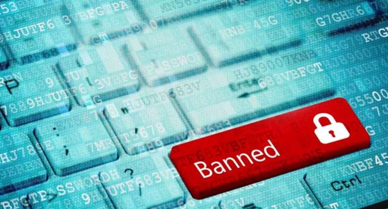 Депутаты отложили обсуждение скандальной поправки о штрафах за дезинформацию в интернете