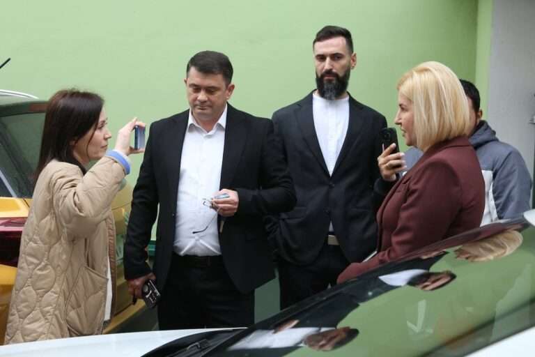 Медиаорганизации требуют защитить журналистов после атаки на Ziarul de gardă и Михаила Сиркели