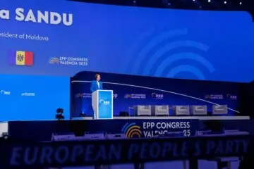 Майя Санду на съезде Европейской народной партии