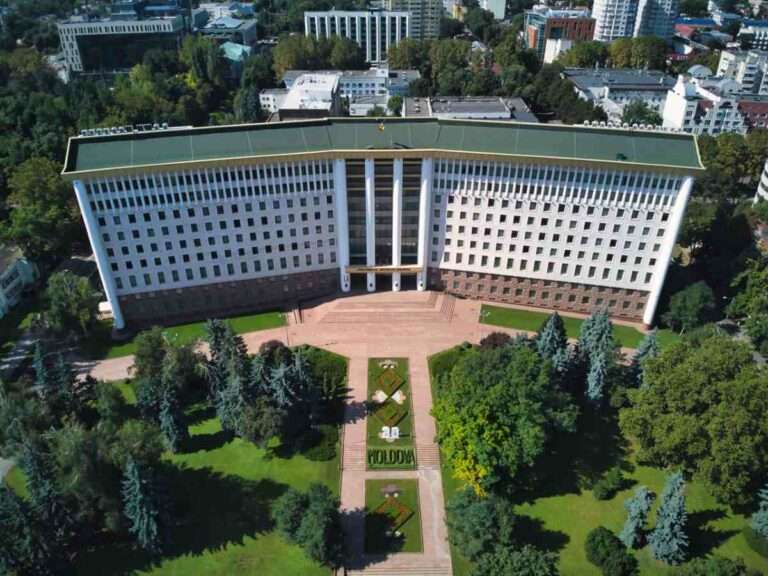Парламент Молдовы