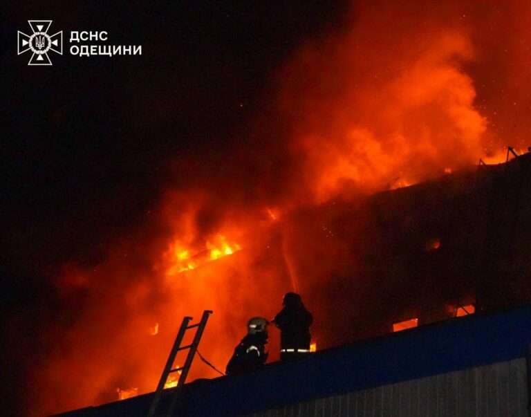 (ФОТО) Россия атаковала Одессу — ранены люди и повреждено медучреждение