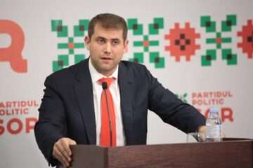 Илан Шор