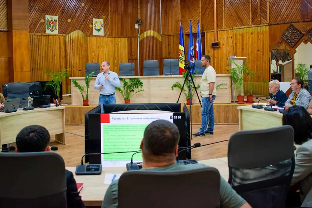 ADA презентовала в Комрате проект по озеленению