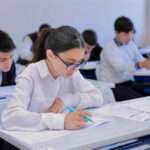 В Молдове стартовали выпускные экзамены для девятиклассников: их сдают более 34 тысяч школьников