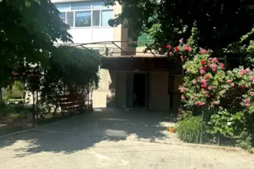 двор в Чадыр-Лунге