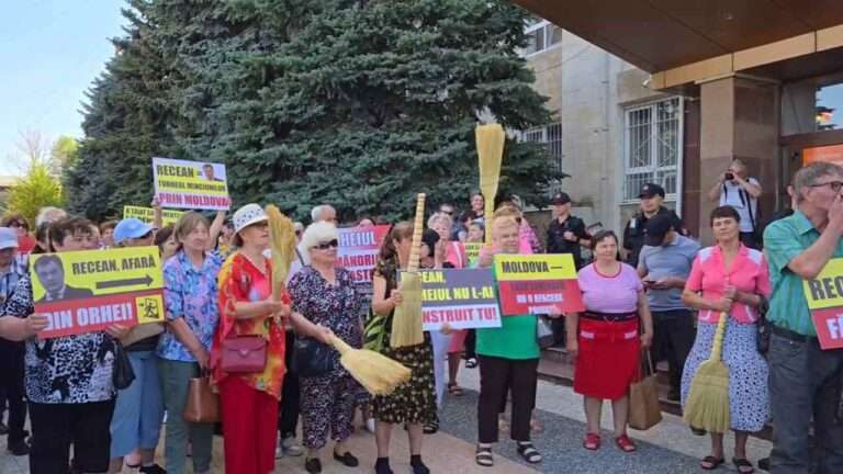 К визиту премьера Речана в Оргеев шоровцы устроили провокации