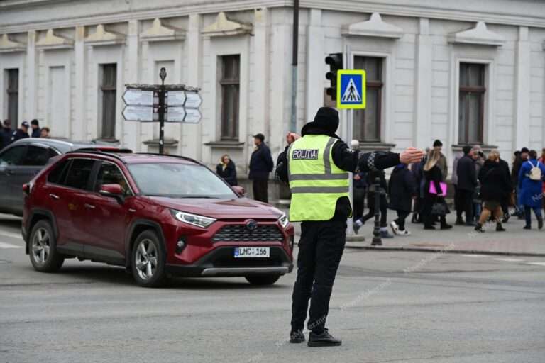 В Кишинёве перекроют несколько улиц на время похорон Евгения Доги