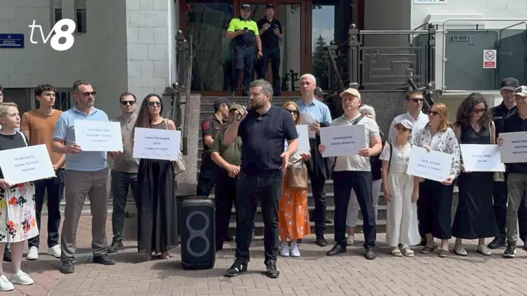 в Кишиневе прошел протест из-за дела мэра Болдурешть