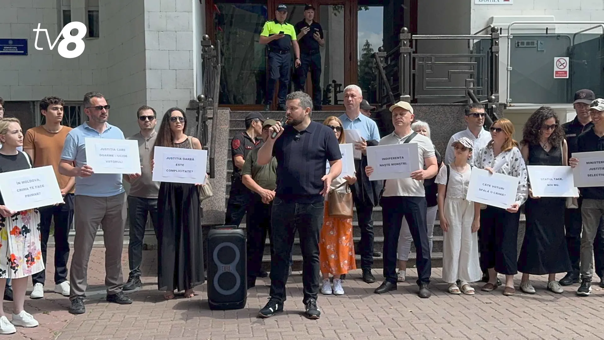 в Кишиневе прошел протест из-за дела мэра Болдурешть
