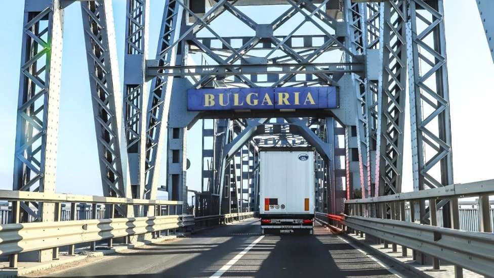 Болгария приостановит движение по «Мосту Дружбы»