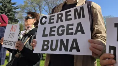 Акция протеста зоозащитников в Кишинёве в апреле этого года