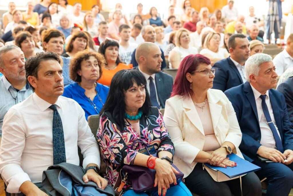 Во время визита в Тараклию премьеры Дорин Речан и Русен Желязков встретились с местными властями и жителями региона