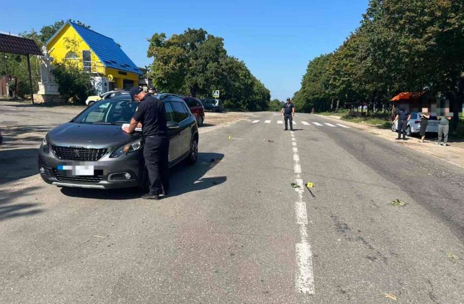 Под Бельцами автомобиль насмерть сбил женщину