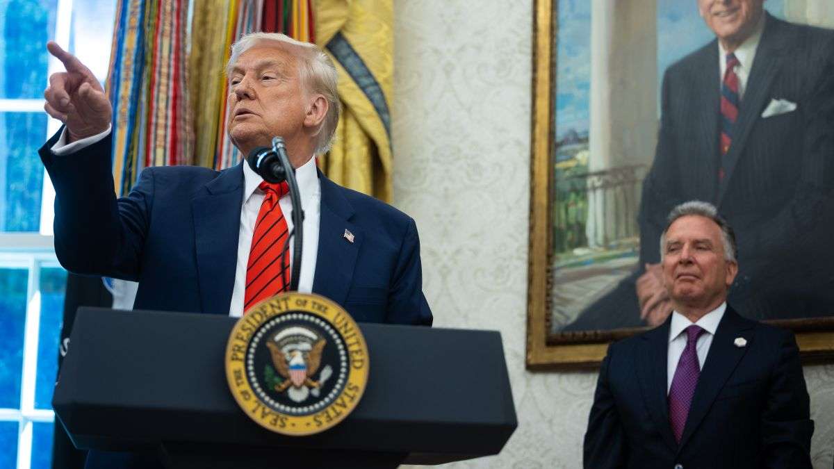 Трамп может встретиться с Путиным и Зеленским