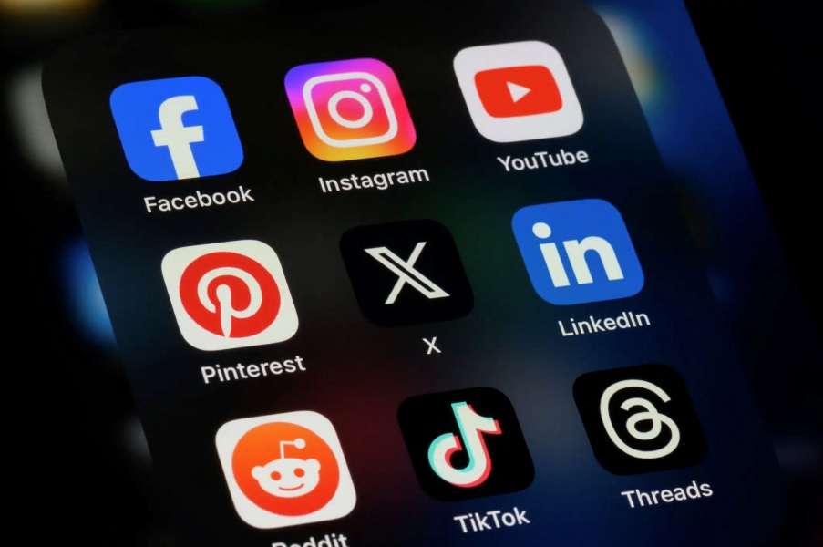 WatchDog выявил сеть из 910 аккаунтов YouTube, TikTok, Facebook, Instagram, распространяющих российскую пропаганду