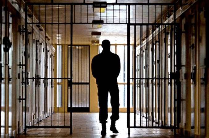 В тюрьмах Молдовы будут блокировать мобильную и радиосвязь
