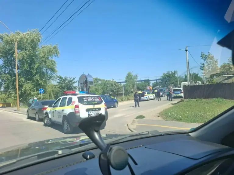В Унгенах маршрутка насмерть сбила 5-летнего ребёнка
