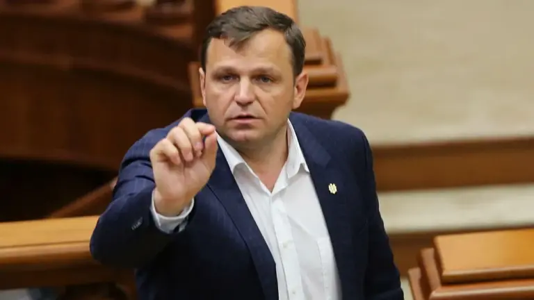андрей нэстасе