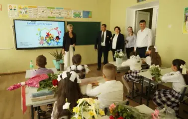 Начальные классы лицея в Вулканештах въехали в новое здание