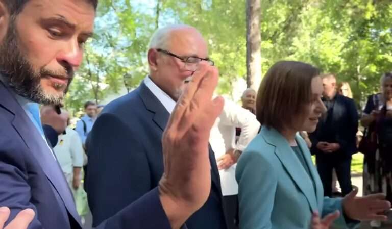 Замбашкана Гагаузии Петров провоцировал Санду на этнофестивале в Кишинёве