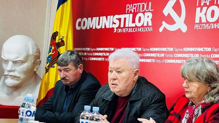 Коммунисты выходят из блока «патриотов» и формируют свою фракцию — решение партии