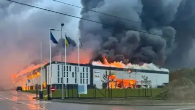 В результате ночной атаки во Львове загорелся индустриальный парк Sparrow.