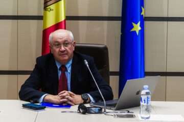 Александру Мунтяну представил полный состав будущего кабинета и программу правительства