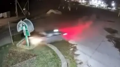 В Яловенском районе водитель влетел в крест у дороги