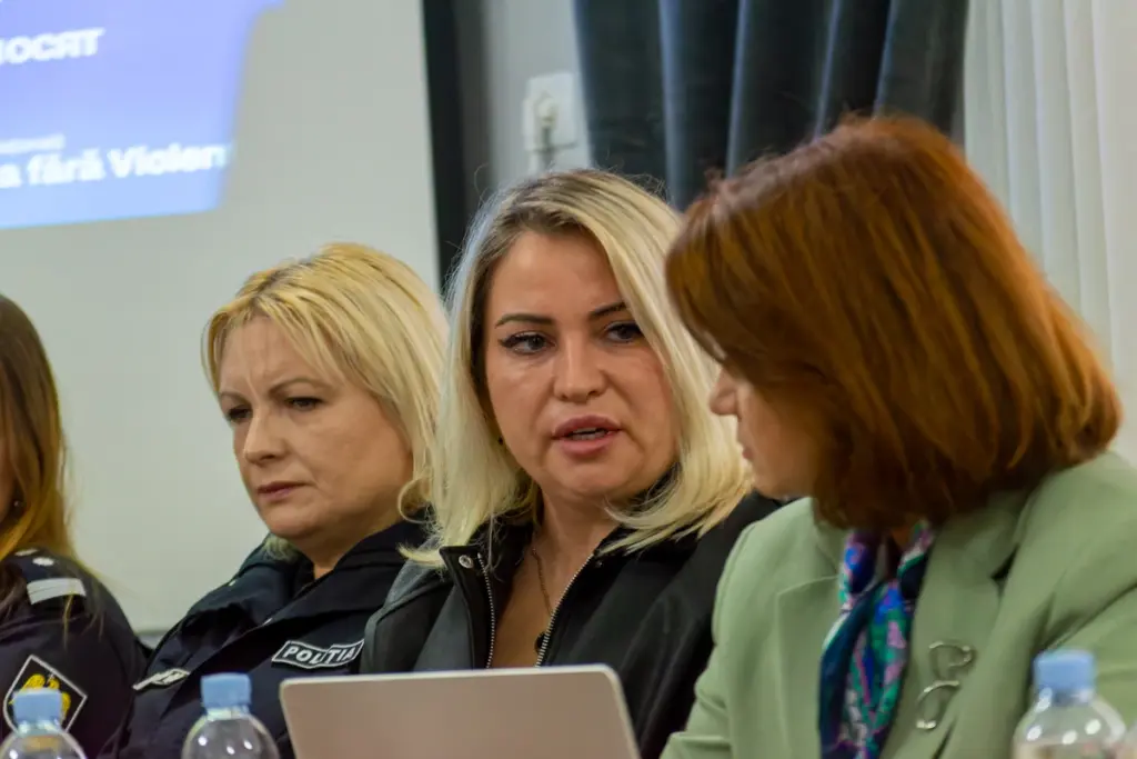 Конференция по защите женщин от насилия в Кирсово