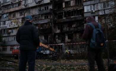 Россия вторую ночь подряд атакует Киев — десятки пострадавших, в том числе дети