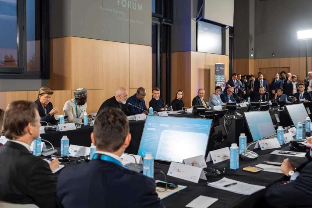 Президент Молдовы Майя Санду в среду, 29 октября, на Парижском форуме мира.