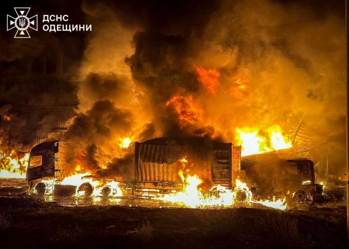 Массированная атака дронов по Одессе 9 октября 2025 года
