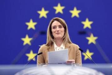 Молдову посетит председатель Европарламента Роберта Метсола