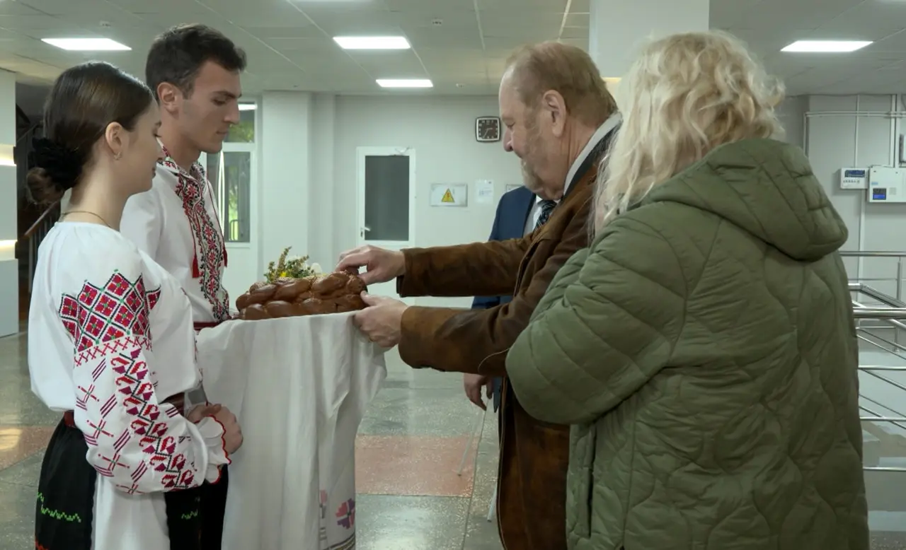 Нобелевский лауреат по медицине Джеймс Ротман приехал в Фалешты