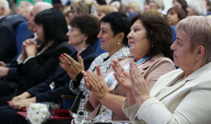 В Гагаузии наградили лучших учителей — список лауреатов