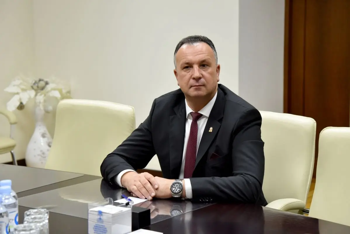 Эмиль Чебан настаивают, что дипломы о резидентуре выдавались по закону