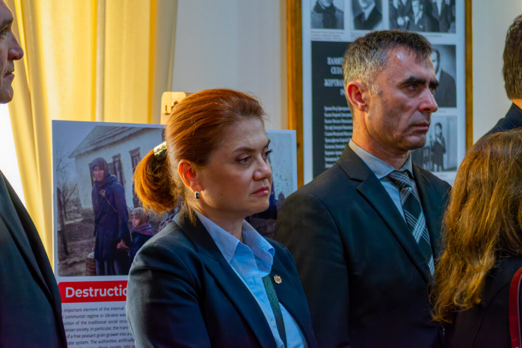 Выставка в Авдарме, посвященная Голодомору в Украине