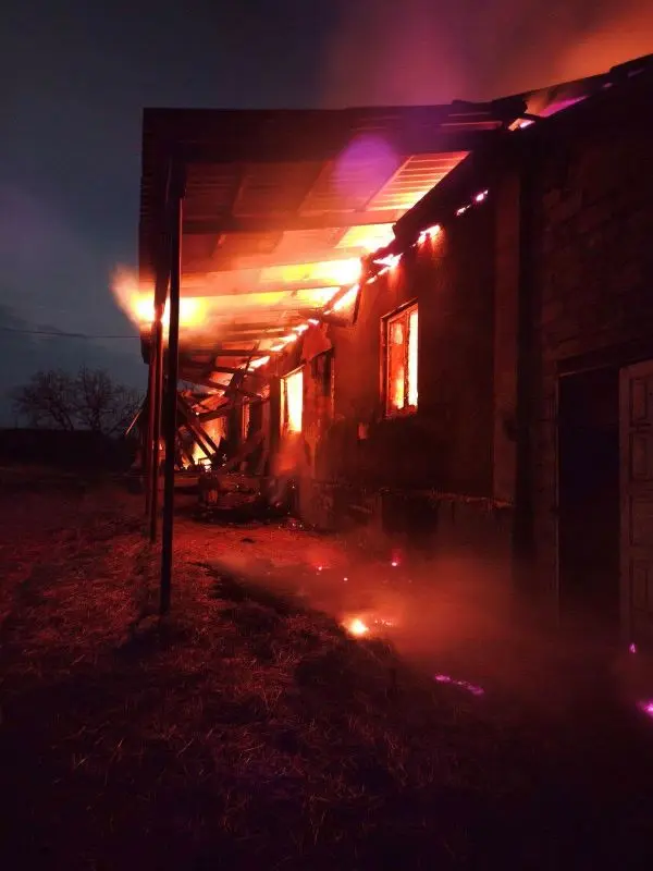 Сильный пожар в Окницком районе