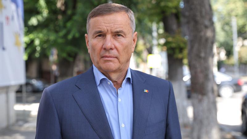 Бывший министр обороны Молдовы Валериу Плешка оказался среди фигурантов дела о незаконном финансировании партии
