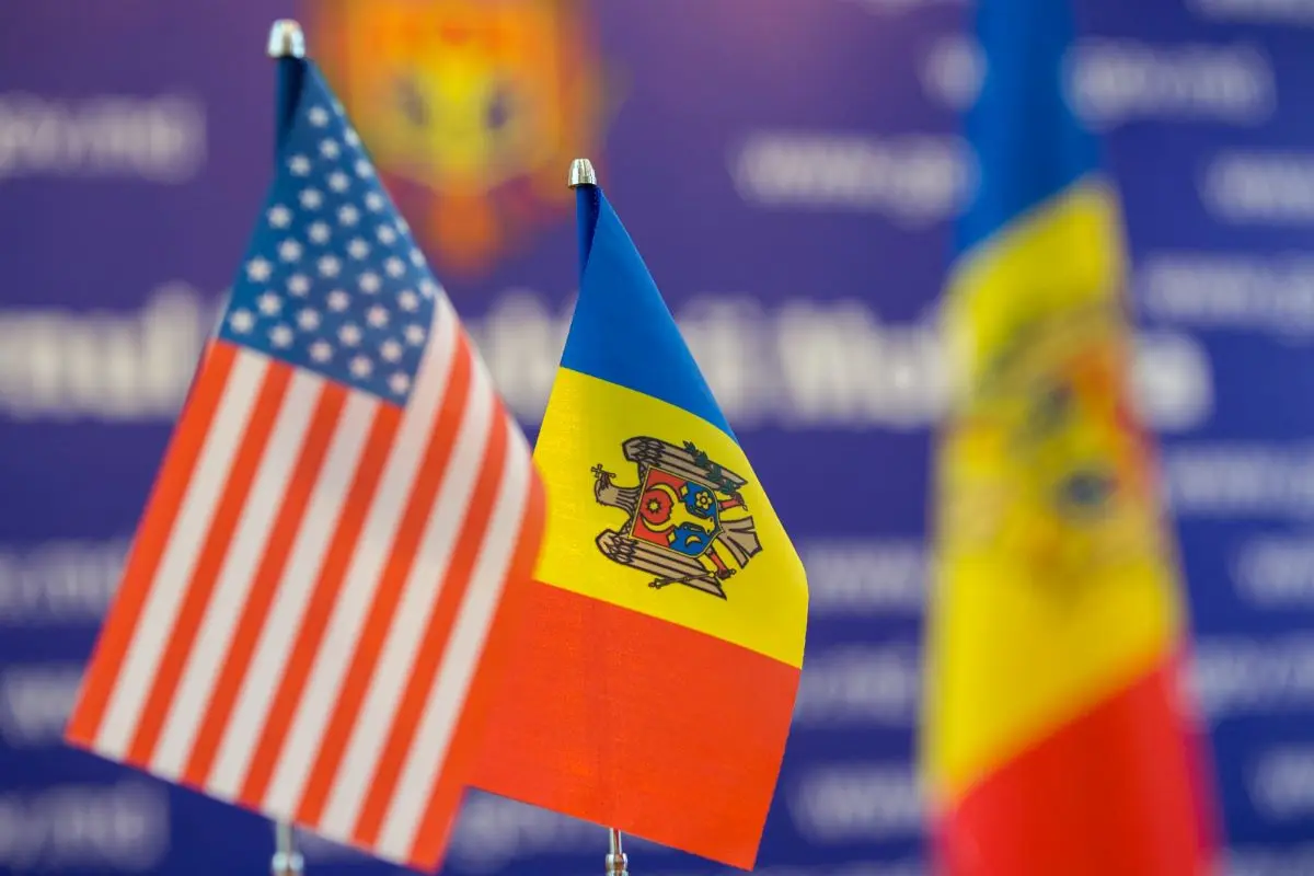 Гражданам Молдовы в США упростят получение паспортов