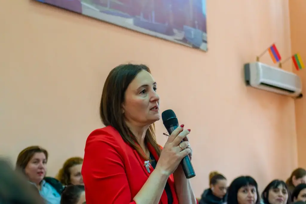 Церемония завершения курсов гагаузского языка для преподавателей в детских садах автономии