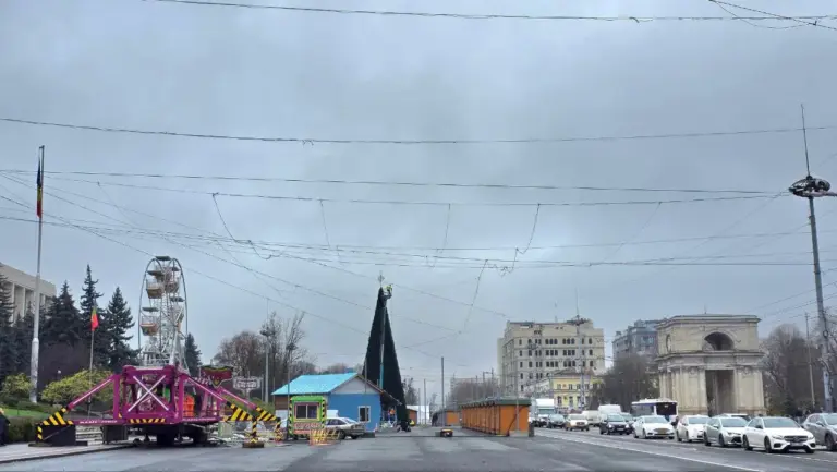 Центр Кишинева перекрыли из-за подготовки к праздникам