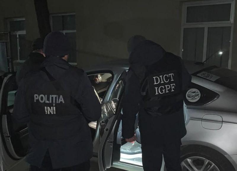 Двух граждан Непала хотели обмануть и ограбить жители Хынчешт
