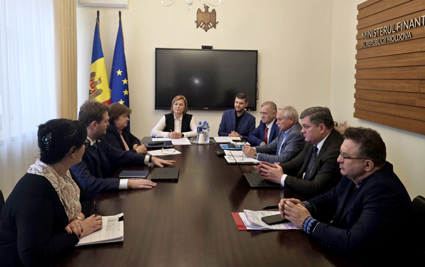 Профсоюзы требуют срочных корректировок в зарплатной и налоговой политике на 2026 год