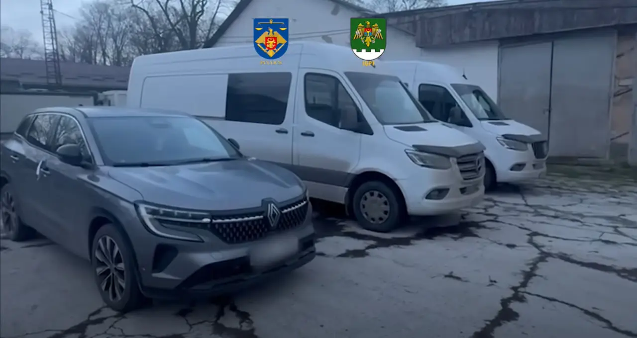 Угнанные во Франции машины нашли в Яловенах, Новых Аненах и Единцах
